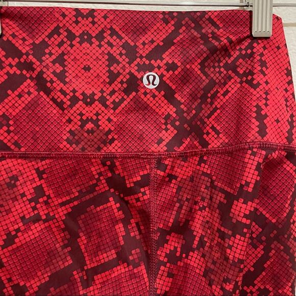 Lululemon Wunder Under Leggings - Picture 4 of 5